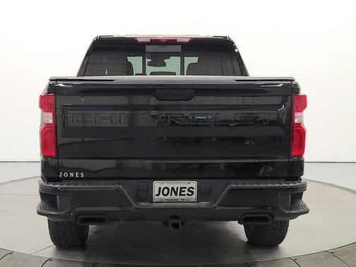 Black 2026 Chevrolet Silverado 1500 High Country