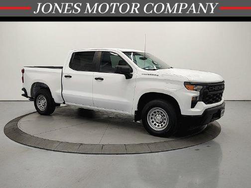 Summit White 2022 Chevrolet Silverado 1500 WT
