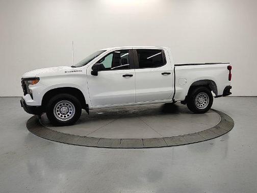 Summit White 2022 Chevrolet Silverado 1500 WT