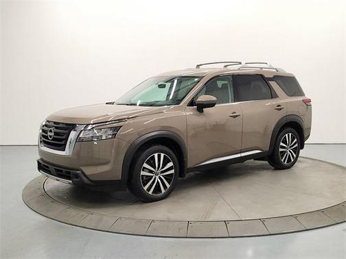 2024 Nissan Pathfinder Platinum 4WD