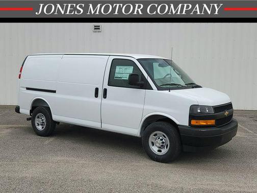 Summit White 2026 Chevrolet Express 2500 3500 Regular Wheelbase, WT, RWD