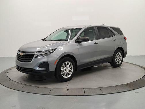 Sterling Gray Metallic 2024 Chevrolet Equinox LS