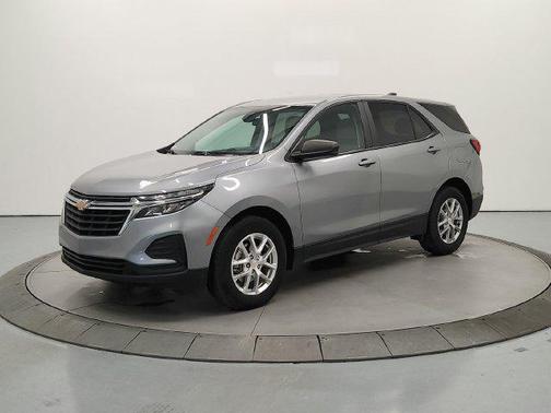 Sterling Gray Metallic 2024 Chevrolet Equinox LS