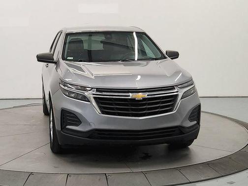 Sterling Gray Metallic 2024 Chevrolet Equinox LS