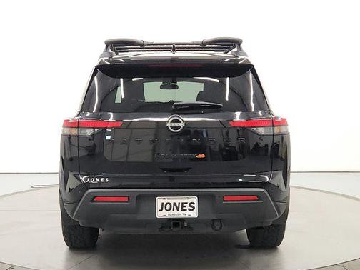 2024 Nissan Pathfinder Rock Creek 4WD
