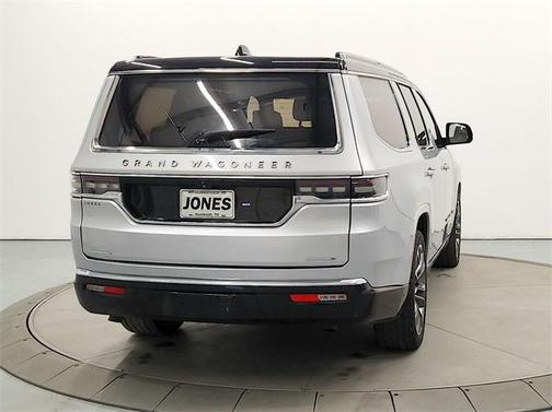 2022 Jeep Grand Wagoneer Series III 4x4