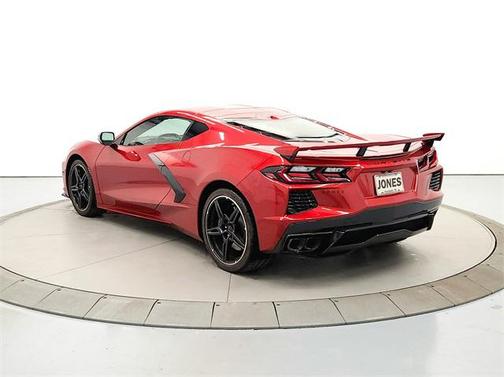 2025 Chevrolet Corvette Stingray w/2LT