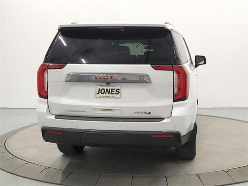 2021 GMC Yukon XL 4WD AT4