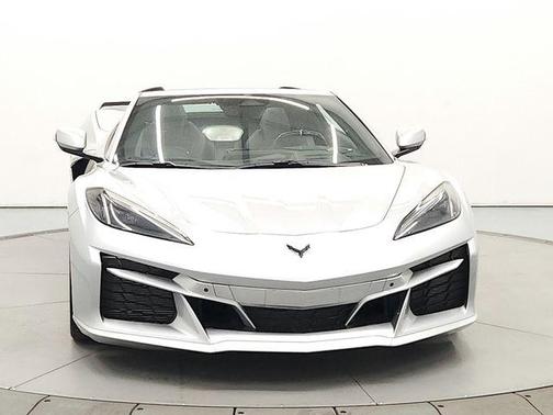 2026 Chevrolet Corvette E-Ray Convertible, 3LZ, RWD