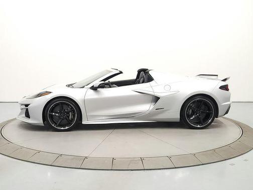 2026 Chevrolet Corvette E-Ray Convertible, 3LZ, RWD