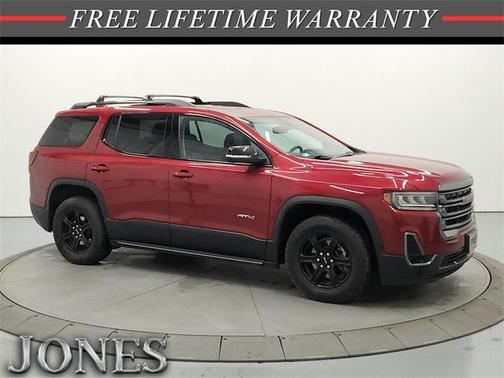 2023 GMC Acadia AWD AT4