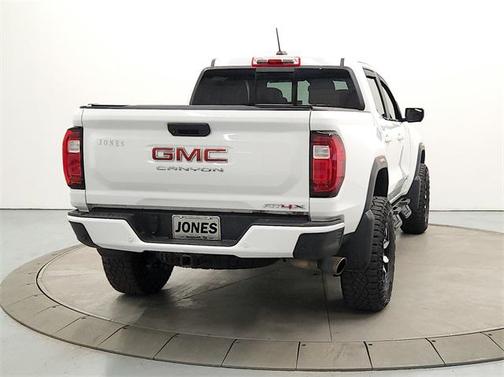 2024 GMC Canyon AT4X