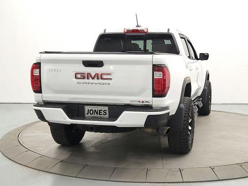 2024 GMC Canyon AT4X