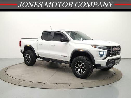 Summit White 2024 GMC Canyon AT4X