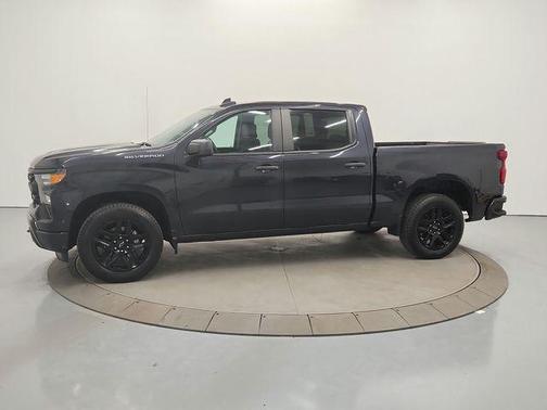 Dark Ash Metallic 2023 Chevrolet Silverado 1500 Custom