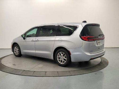 Silver Mist Clearcoat 2024 Chrysler Pacifica Touring L