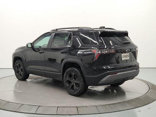 Mosaic Black Metallic 2026 Chevrolet Equinox 1LT