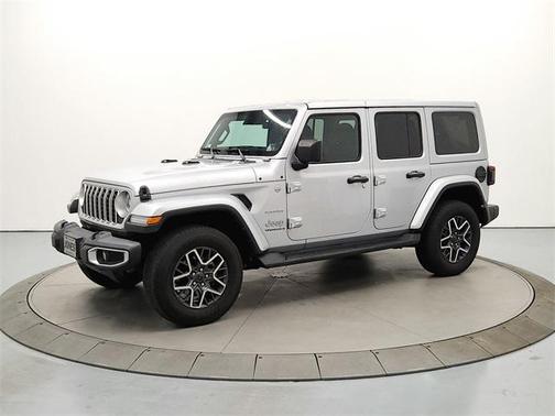 2024 Jeep Wrangler 4-Door Sahara 4x4