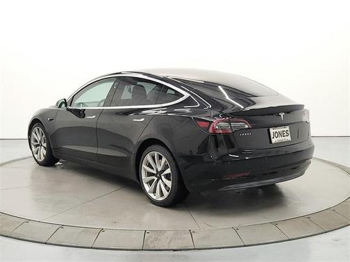 2020 Tesla Model 3 Standard Range
