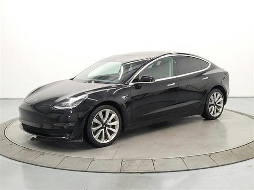 2020 Tesla Model 3 Standard Range