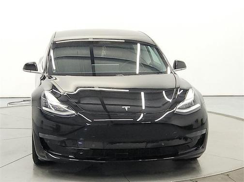 2020 Tesla Model 3 Standard Range