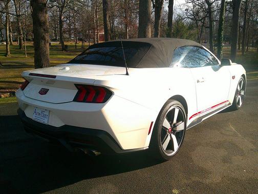 2025 Ford Mustang GT Premium