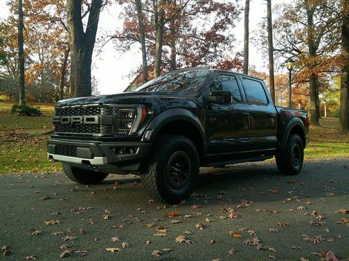 Agate Black Metallic 2022 Ford F-150 Raptor Truck