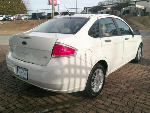 2010 Ford Focus SE