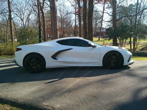 2023 Chevrolet Corvette Stingray w/2LT