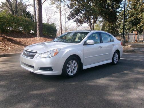 2011 Subaru Legacy Premium