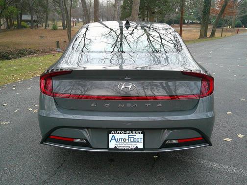 2020 Hyundai SONATA SE