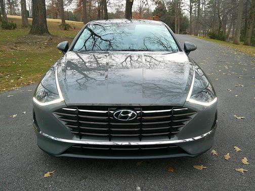 2020 Hyundai SONATA SE