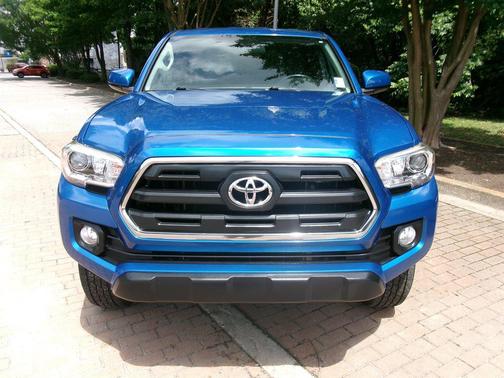 Blazing Blue Pearl 2016 Toyota Tacoma SR5