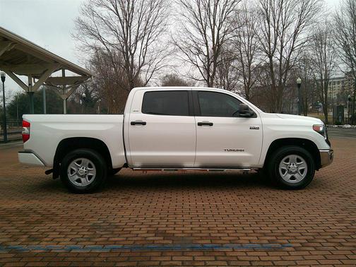 2021 Toyota Tundra SR5