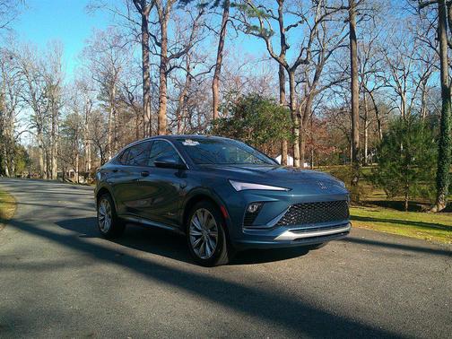 2025 Buick Envista Avenir FWD