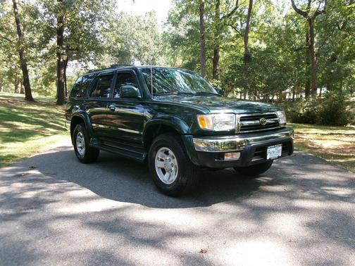 2000 Toyota 4Runner SR5