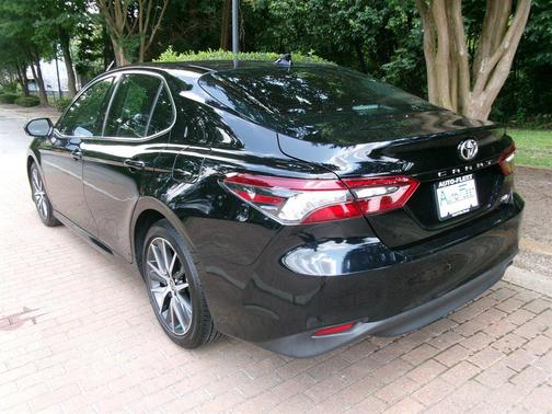 Midnight Black Metallic 2024 Toyota Camry XLE