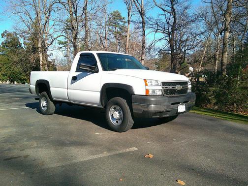 2006 Chevrolet Silverado 2500 Work Truck