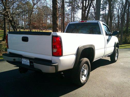 2006 Chevrolet Silverado 2500 Work Truck