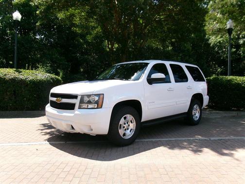 Summit White 2013 Chevrolet Tahoe LT