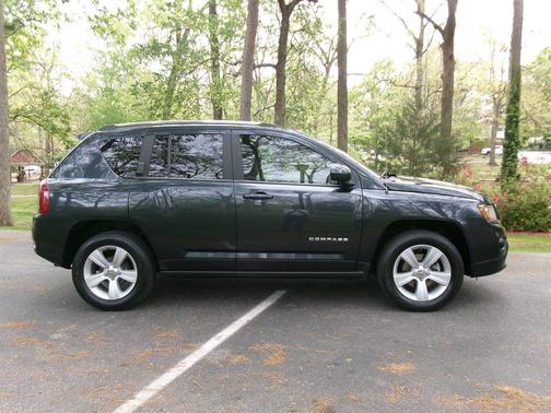 Maximum Steel Metallic Clearcoat 2014 Jeep Compass Latitude