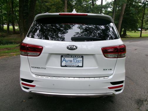2016 Kia Sorento SX