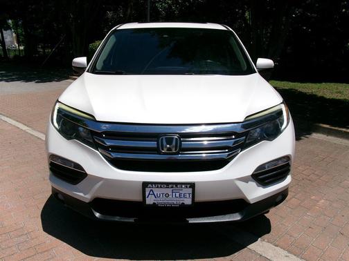 White Diamond Pearl 2016 Honda Pilot EX-L