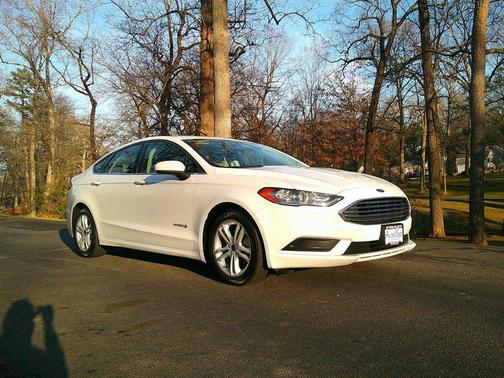 2018 Ford Fusion Hybrid S