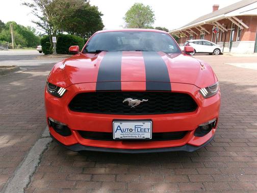 2015 Ford Mustang V6