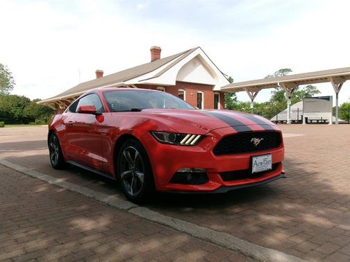 2015 Ford Mustang V6