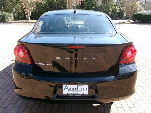 2013 Dodge Avenger SE