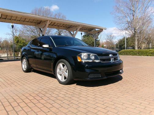 2013 Dodge Avenger SE