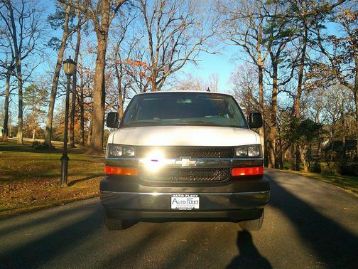 2017 Chevrolet Express 3500 LT