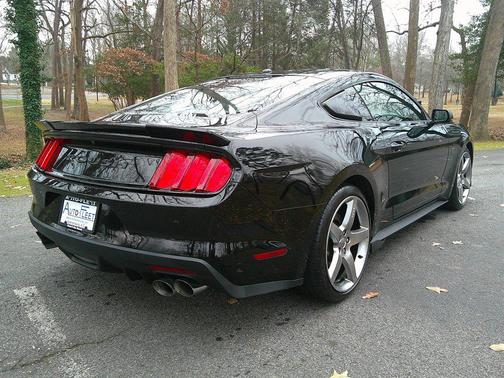 2015 Ford Mustang EcoBoost Premium